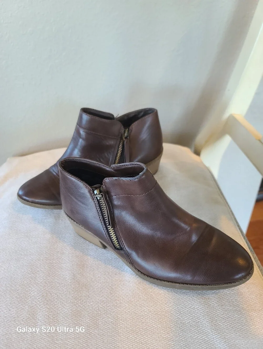 Time and Tru Brown Ankle Booties Womens 7W Side Zip Low Heel